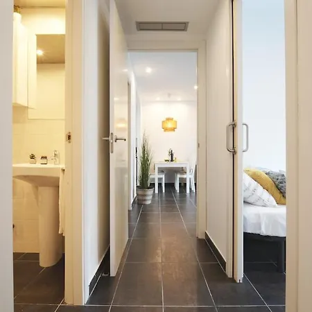 Seahomes Vacations - Beachside With Pool * 료렛 드 마르