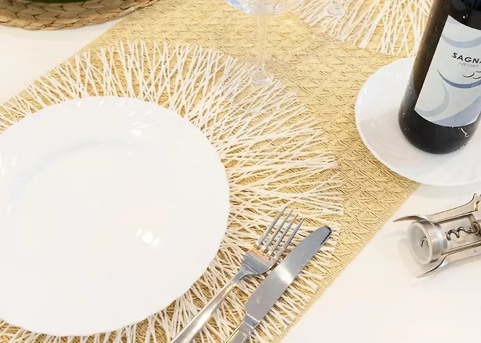 Seahomes Vacations - Beachside With Pool شقة *