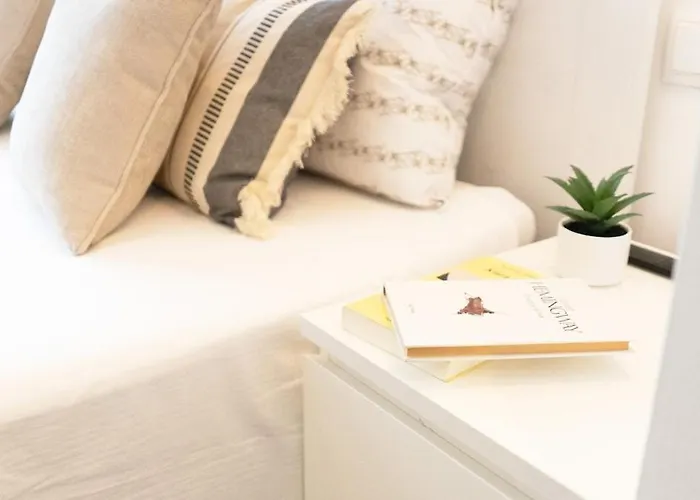 Seahomes Vacations - Beachside With Pool